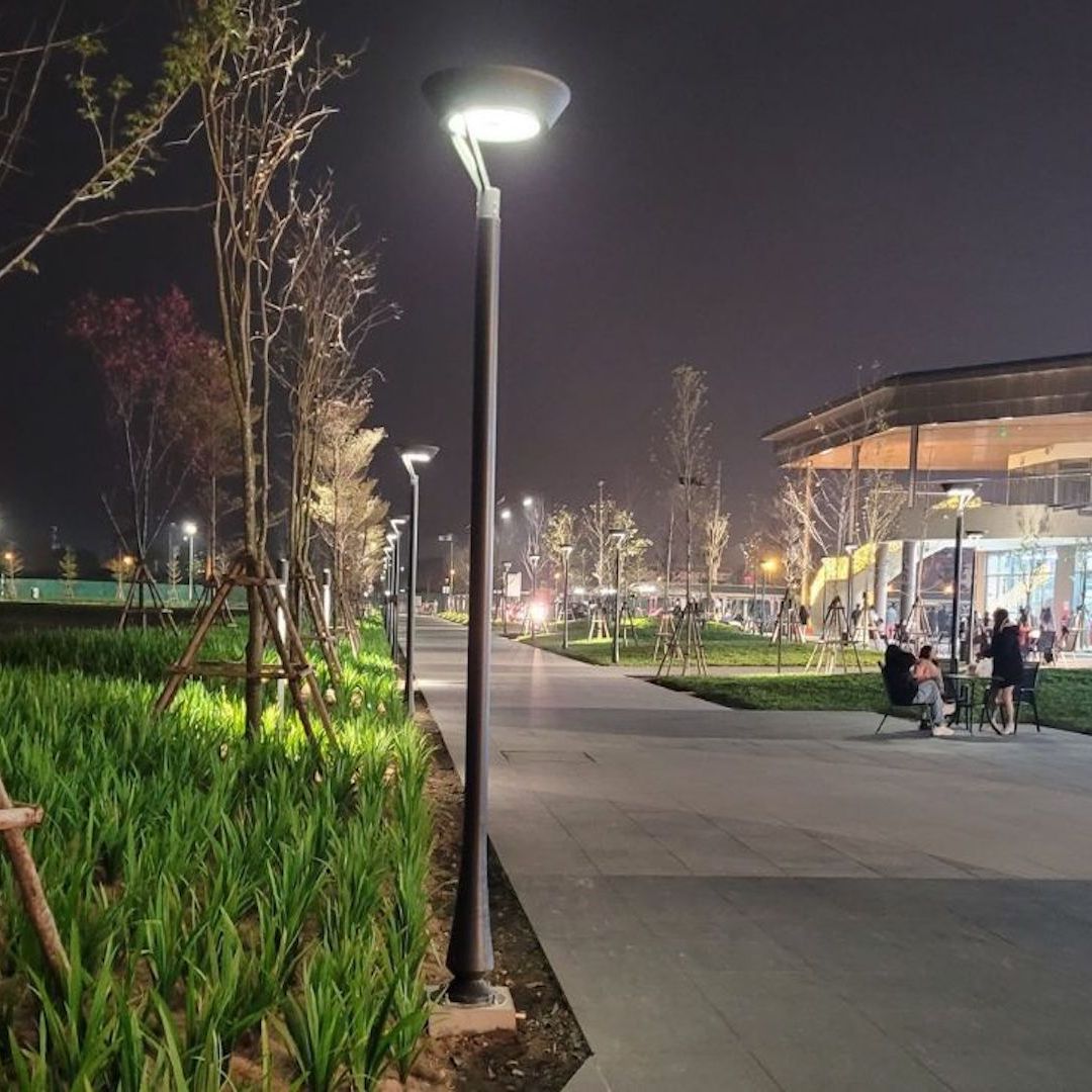 SOLAR POST TOP, Public Park
